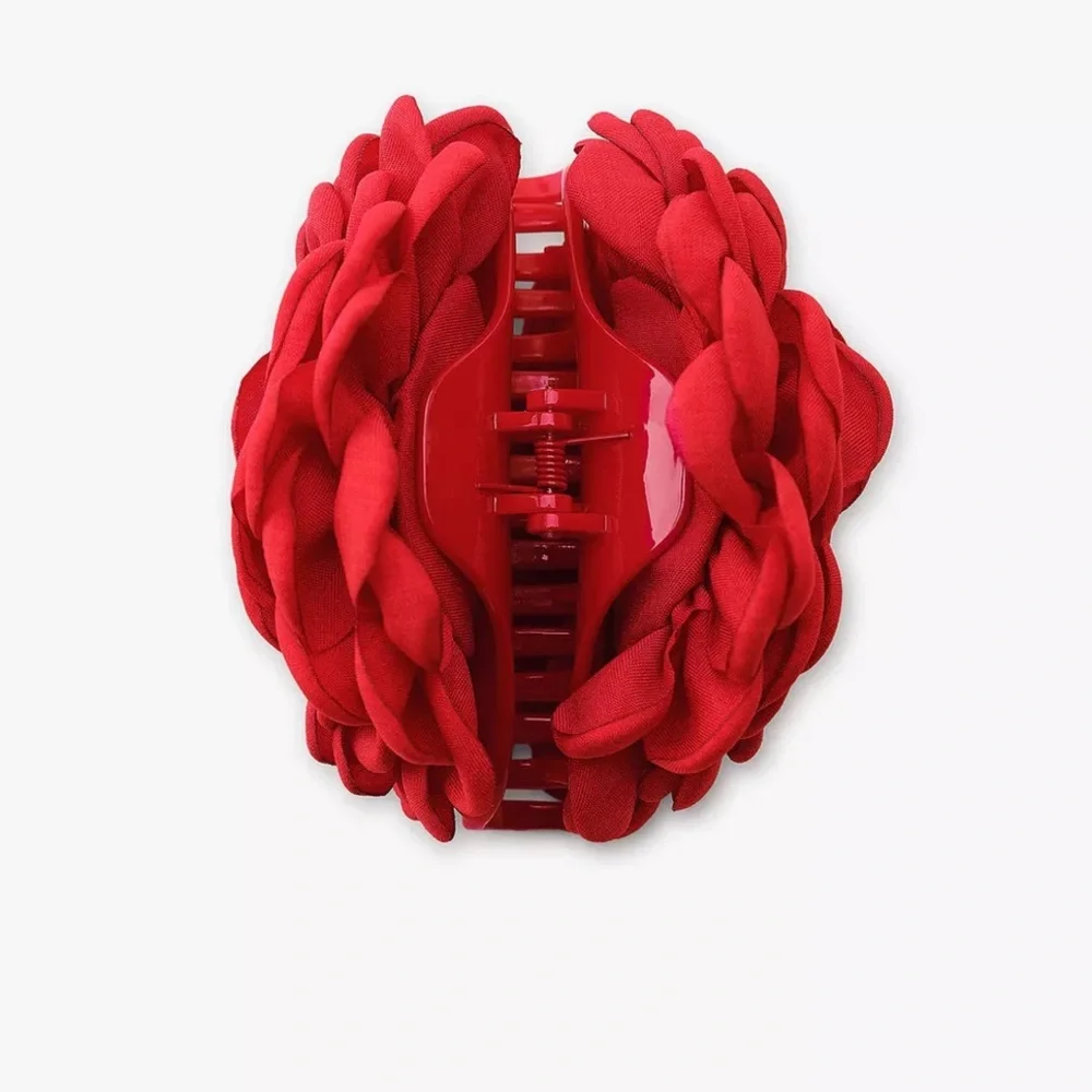 Zara flower fabric 3D hair clip, red